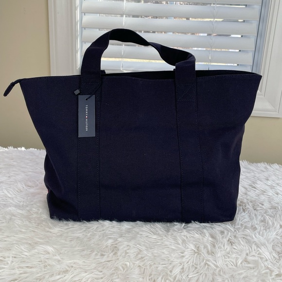 TOMMY HILFIGER ~ TH Flag Tote ~ Navy/Red/White ~ NWT! - Picture 5 of 9